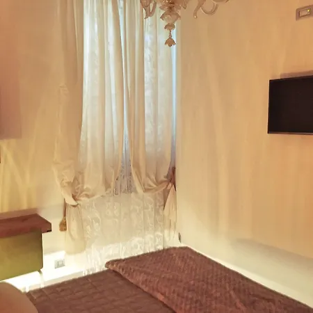 Paola Bed & Breakfast Siena