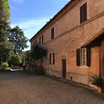 Paola 3* Siena