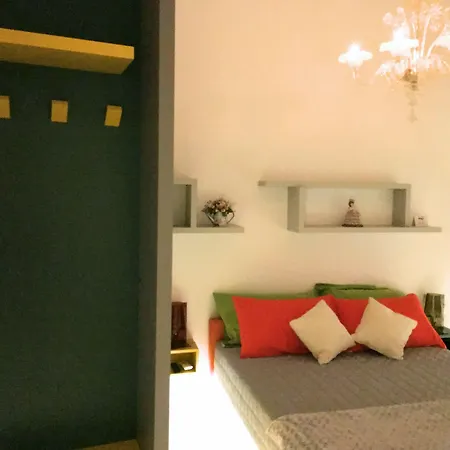 Paola Bed & Breakfast 3*