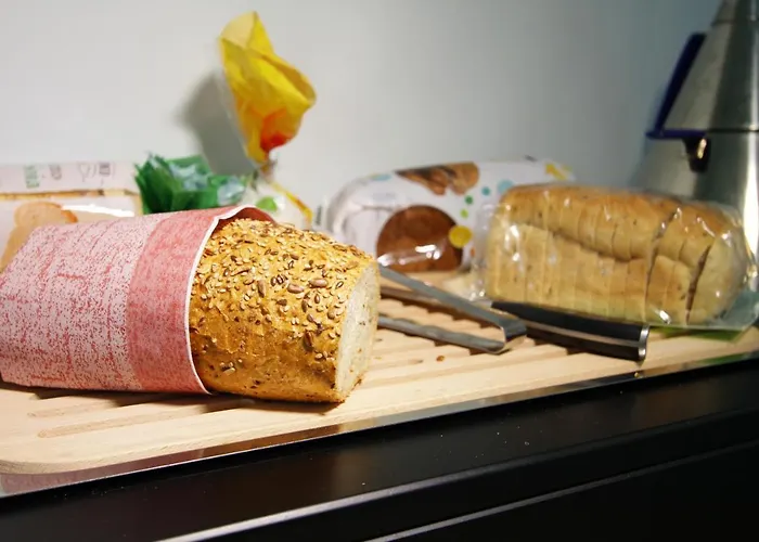 Paola Bed & Breakfast 3*